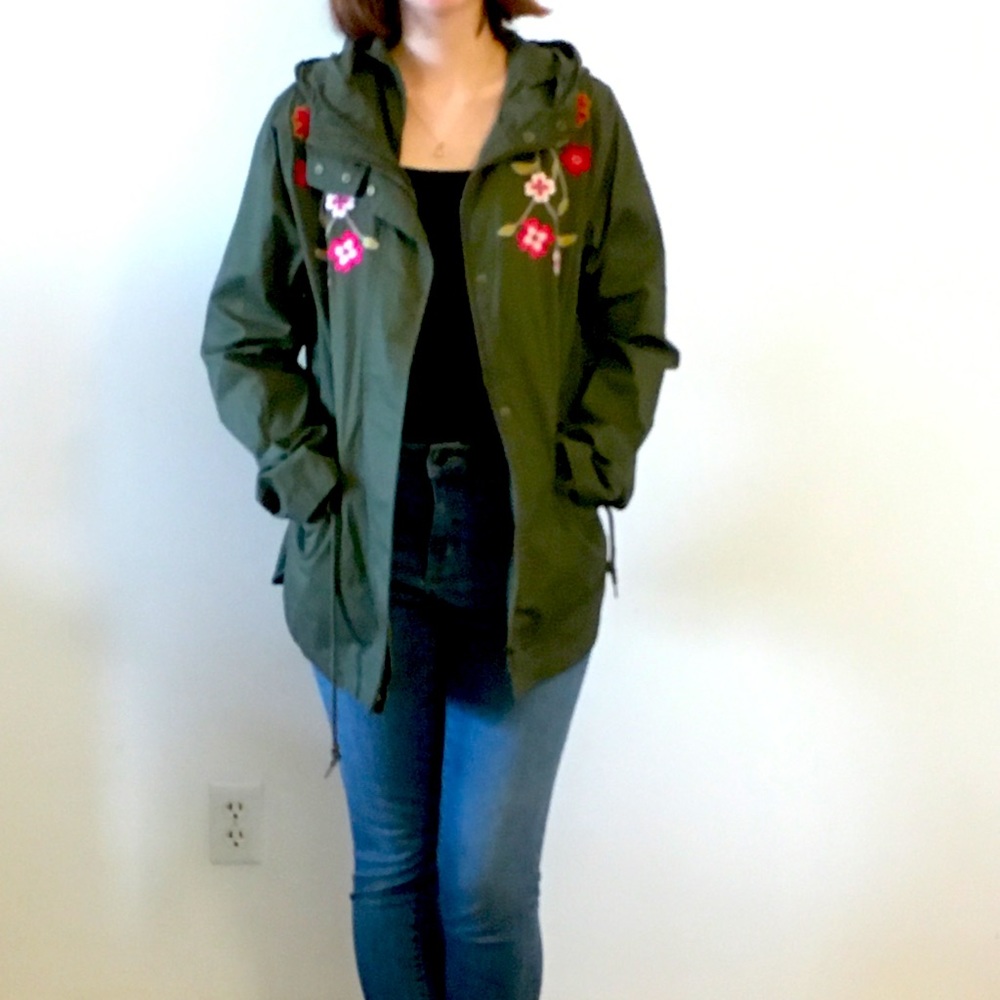 Embroidered green hooded army jacket